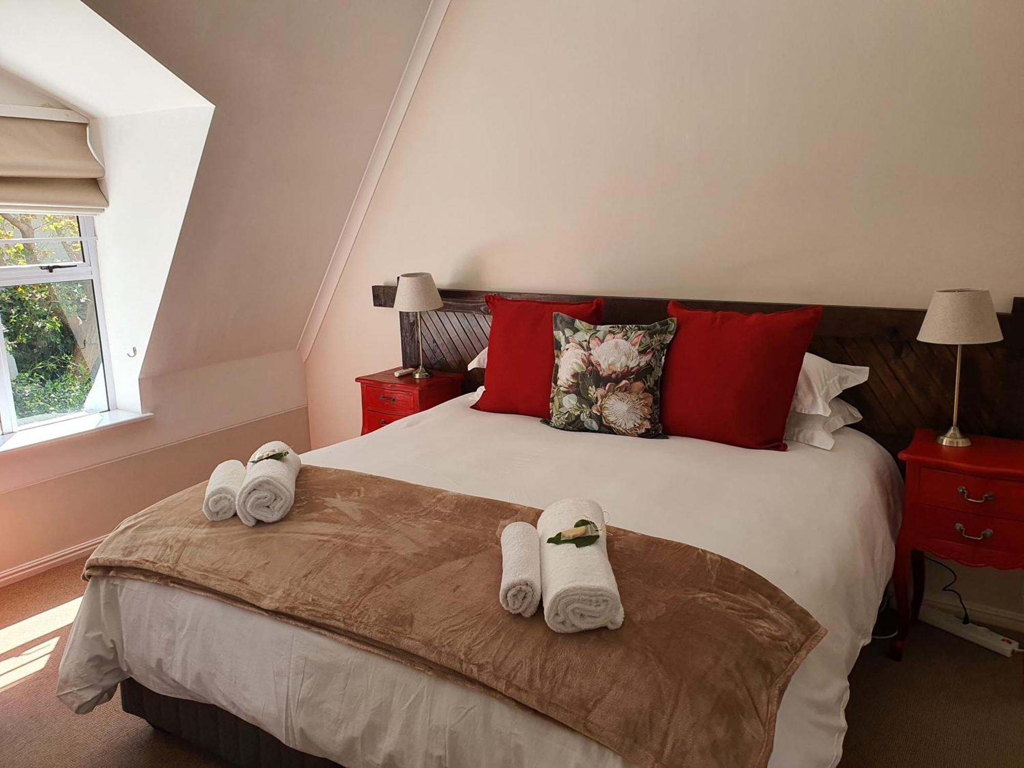 Wild Olive Guest House & Villa Кейптаун Екстериор снимка