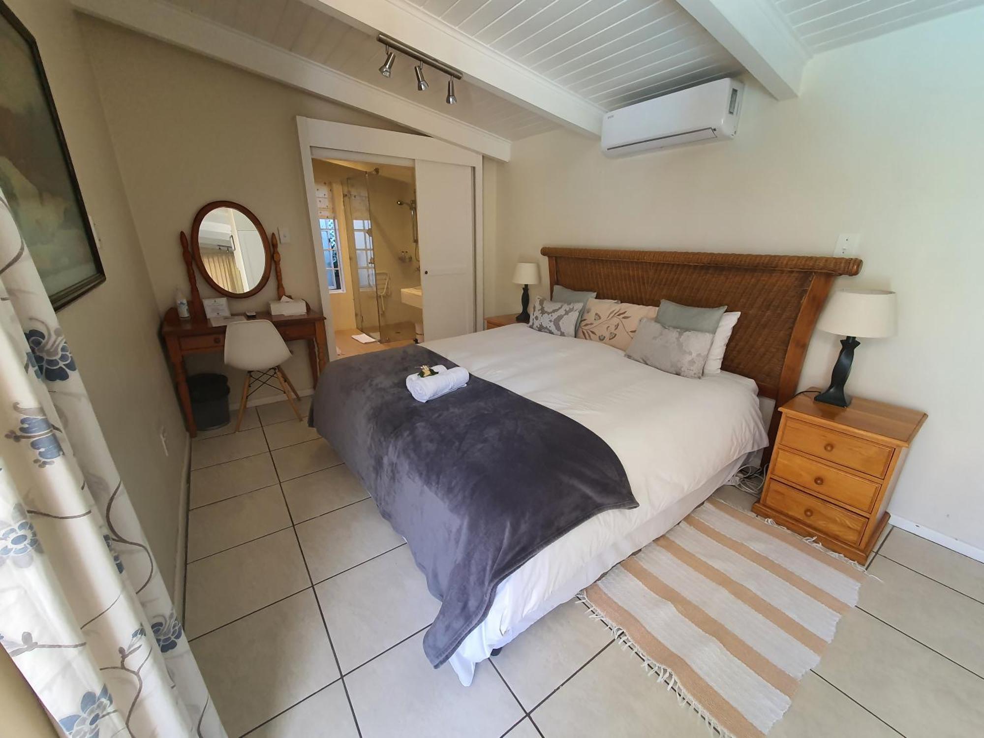 Wild Olive Guest House & Villa Кейптаун Екстериор снимка